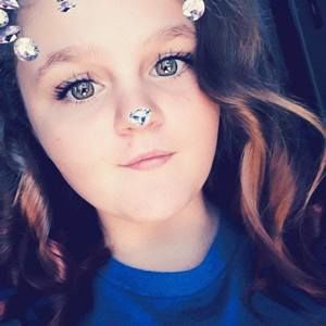 Meet your Posher, Lydia